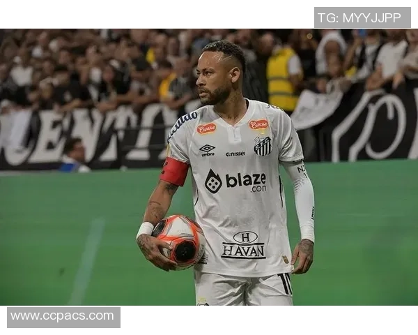 TA:巴萨出售内马尔所挣的钱本可用来改进财政,却被挥霍一空 TA:巴萨出售内马尔所挣的钱本可用来改进财政,却被挥霍一空